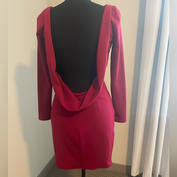 Beautiful dress size S perfect length - Picture 2 of 5